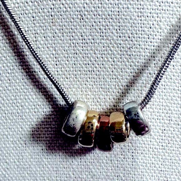 Liz Claiborne Chain Round Circle Necklace Silver Boho Casual LC Mixed Metal 19” - Picture 1 of 8